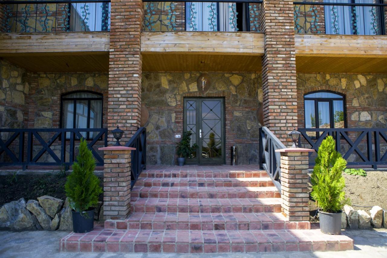 Bekas Wine Cellar Hotel Akhmeta Bagian luar foto