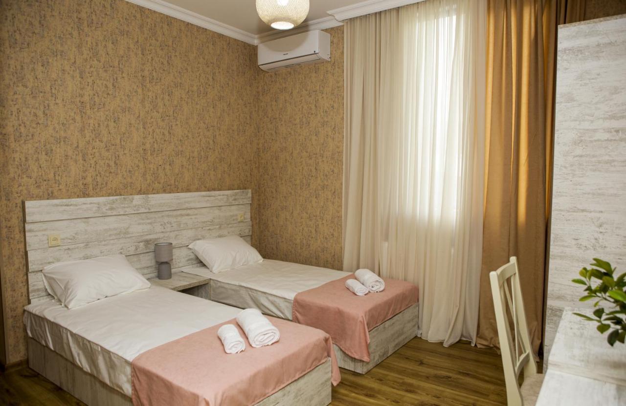 Bekas Wine Cellar Hotel Akhmeta Bagian luar foto